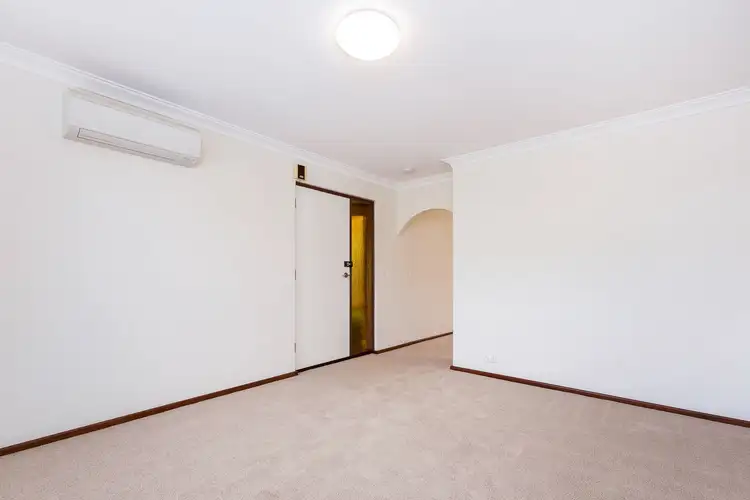 Fifth view of Homely villa listing, 2/2 Weaponess Road, Scarborough WA 6019