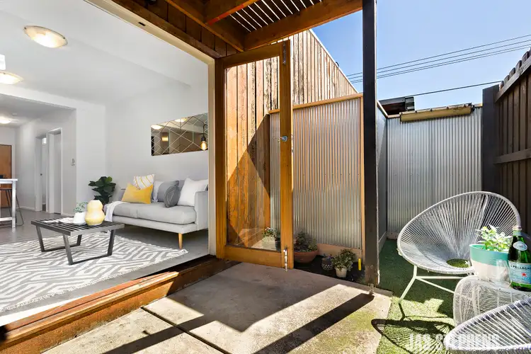 1 Bishop Street, Kingsville VIC 3012