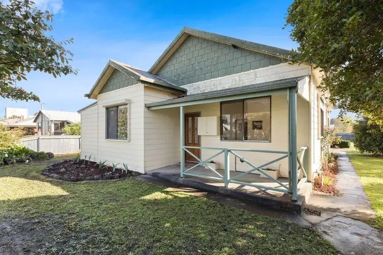 82 Parrott Street, Cobden VIC 3266
