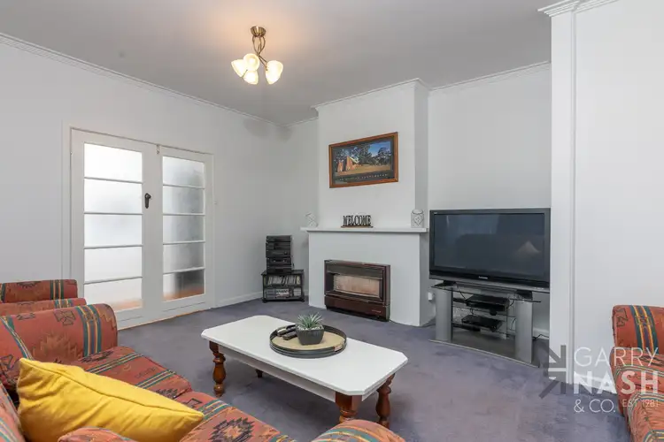 Second view of Homely house listing, 5 Vernon Road, Wangaratta VIC 3677