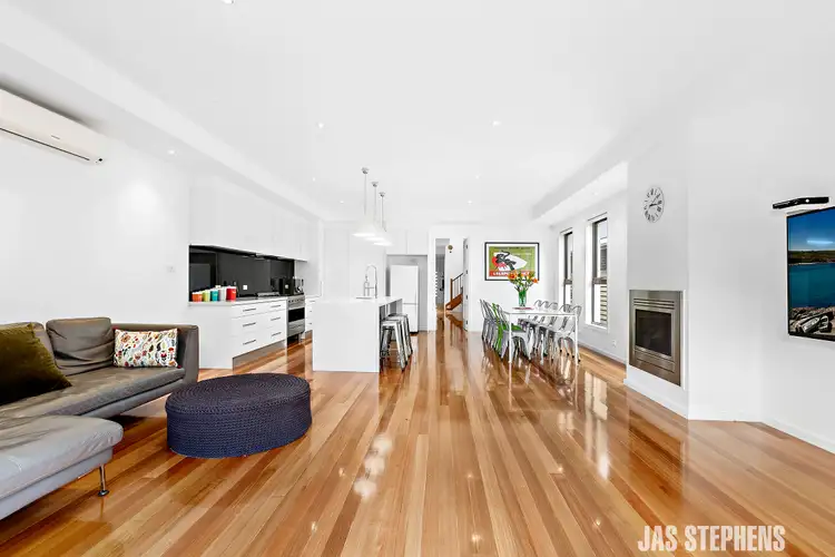 11 Charlotte Street, Newport VIC 3015