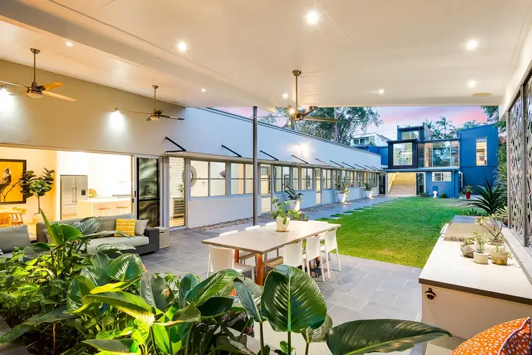 51 Ninth Avenue, St Lucia QLD 4067