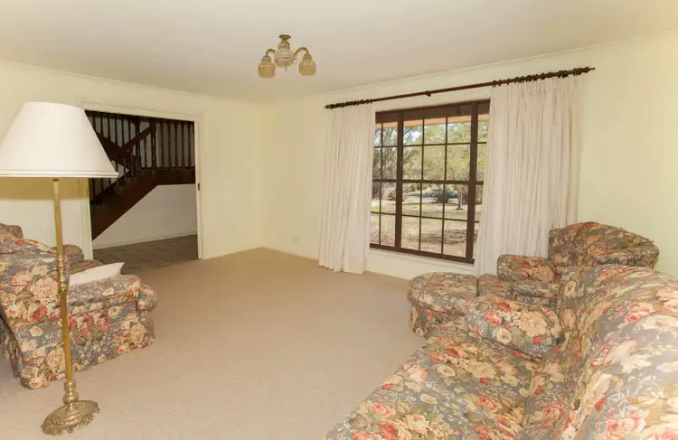 Second view of Homely house listing, 7 Paringa Place, Wellington NSW 2820