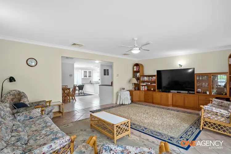 Fifth view of Homely house listing, 11 Parklea Avenue, Croudace Bay NSW 2280