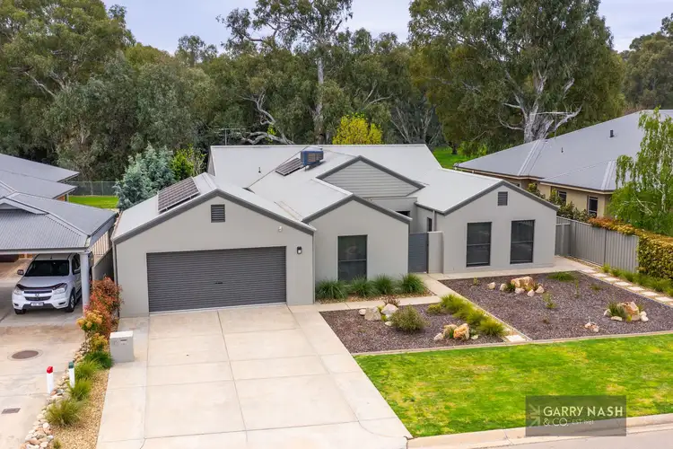 Main view of Homely house listing, 32 Cambridge Drive, Wangaratta VIC 3677