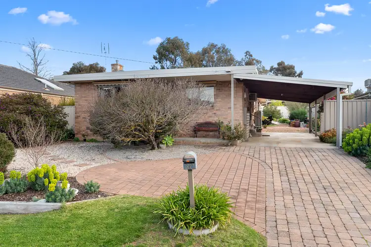 30 Butcher Street, Strathdale VIC 3550