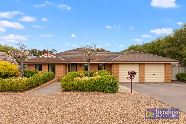15 Gondolier Terrace, Golden Square VIC 3555