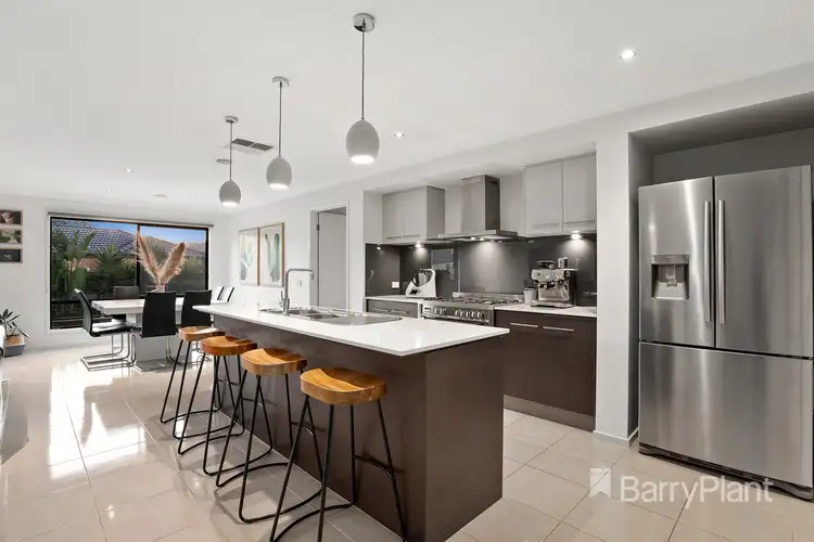 Third view of Homely house listing, 5 Tiverton Circuit, Mooroolbark VIC 3138