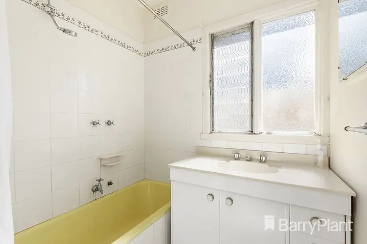 Fifth view of Homely house listing, 1 Daly Street, Oakleigh East VIC 3166