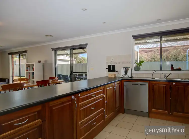 Fifth view of Homely house listing, 9 Karingal Crescent, Horsham VIC 3400