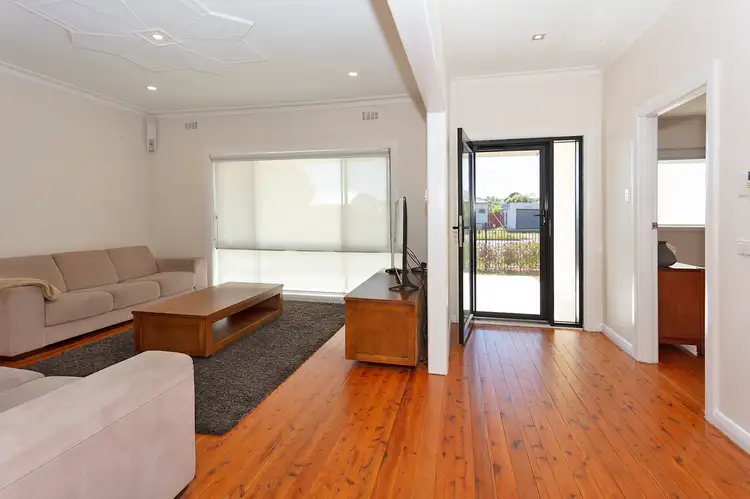 Third view of Homely house listing, 522 McKenzie Street, Lavington NSW 2641