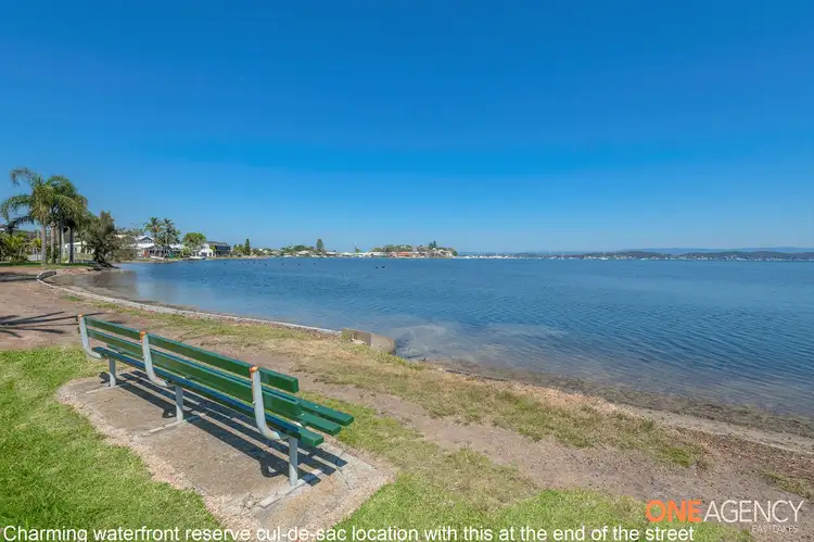 17 Harry Street, Belmont South NSW 2280
