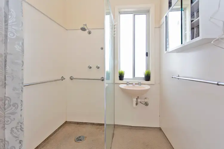 Fifth view of Homely house listing, 1069 Sylvania Ave, North Albury NSW 2640