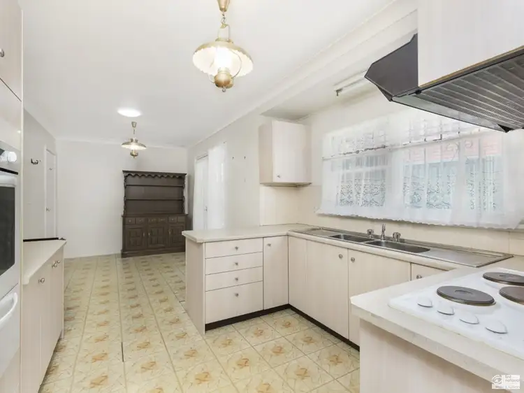 Second view of Homely house listing, 2 Cottrell Place, Baulkham Hills NSW 2153