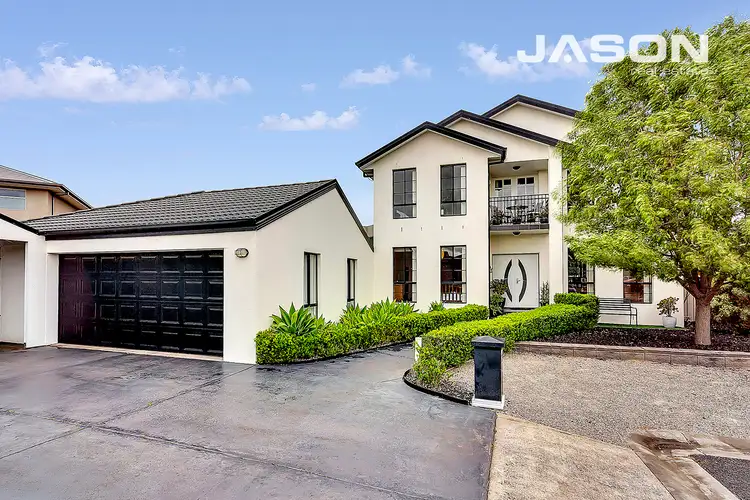 4 Perth Court, Gowanbrae VIC 3043