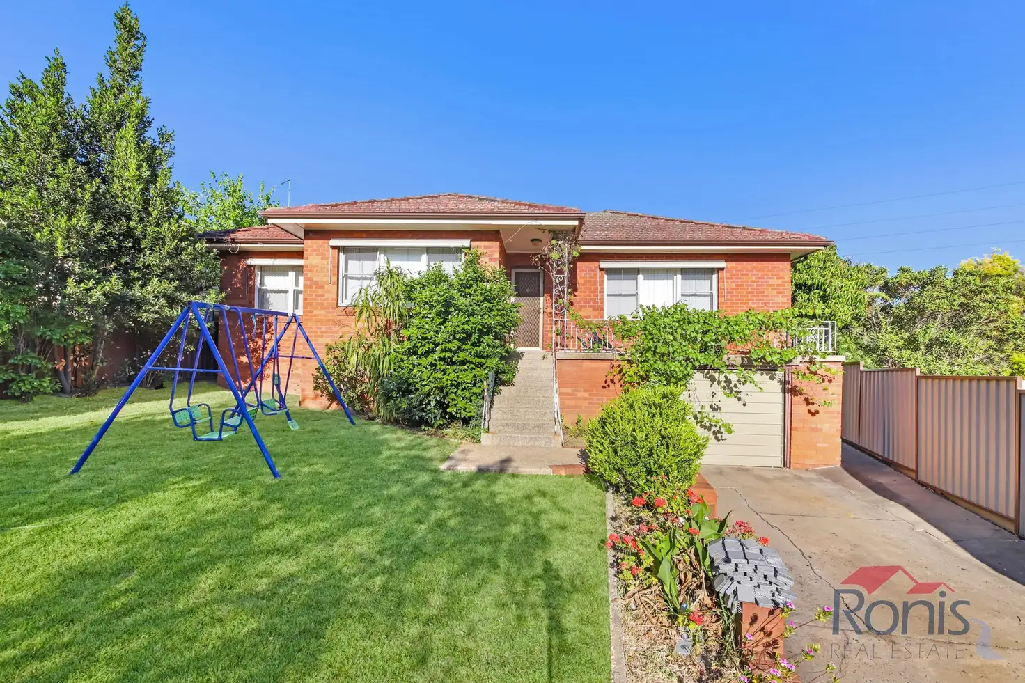 Main view of Homely house listing, 2 Hillview Ave, Bankstown NSW 2200