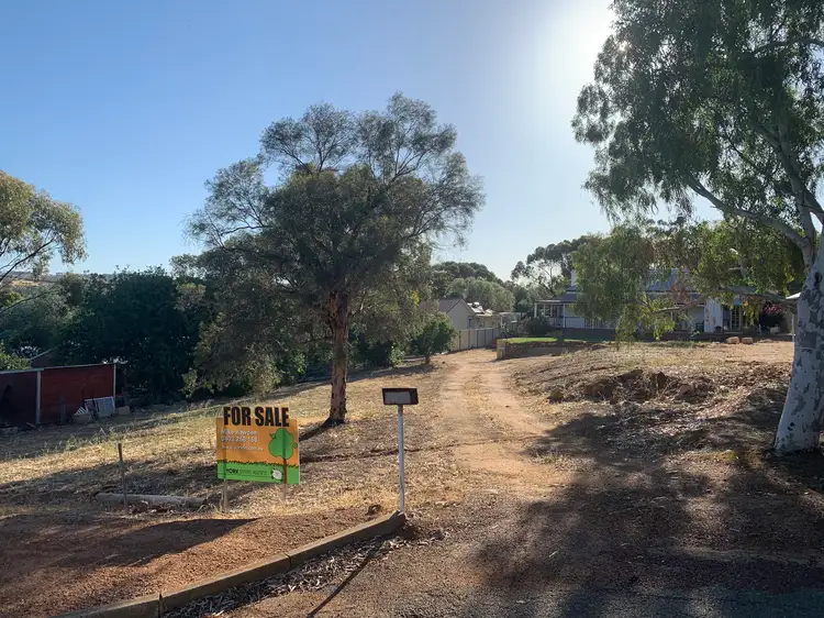 17 Harriott St, York WA 6302