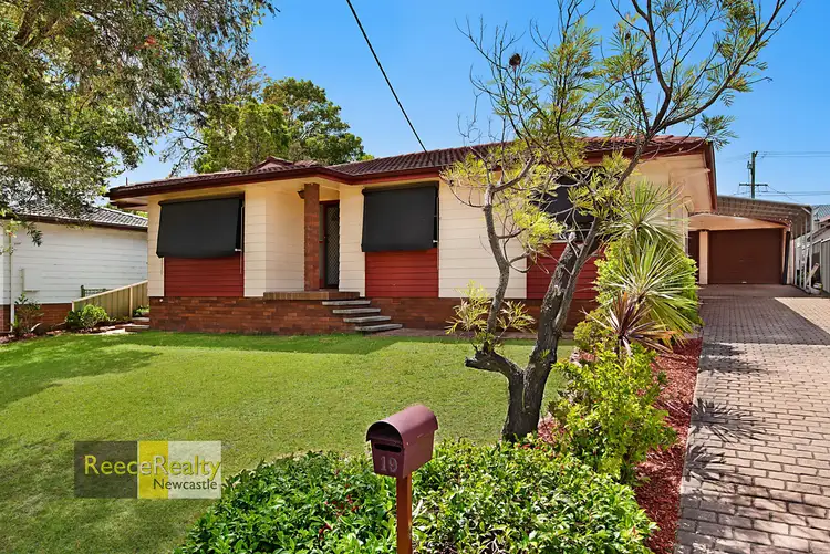 19 Holywell Street, Maryland NSW 2287
