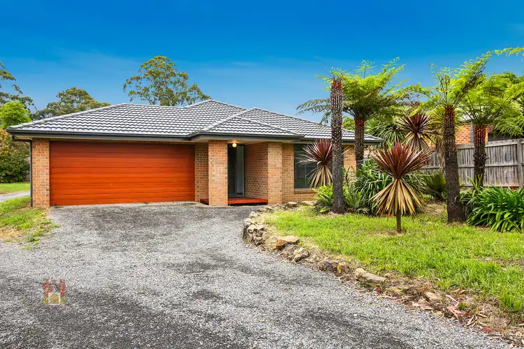 16 Kinglake-Glenburn Road, Kinglake VIC 3763