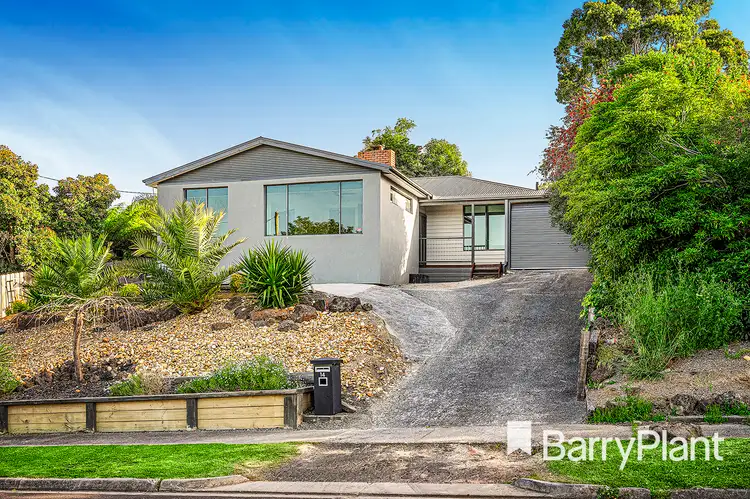 14 Weymar Crescent, Wandin North VIC 3139