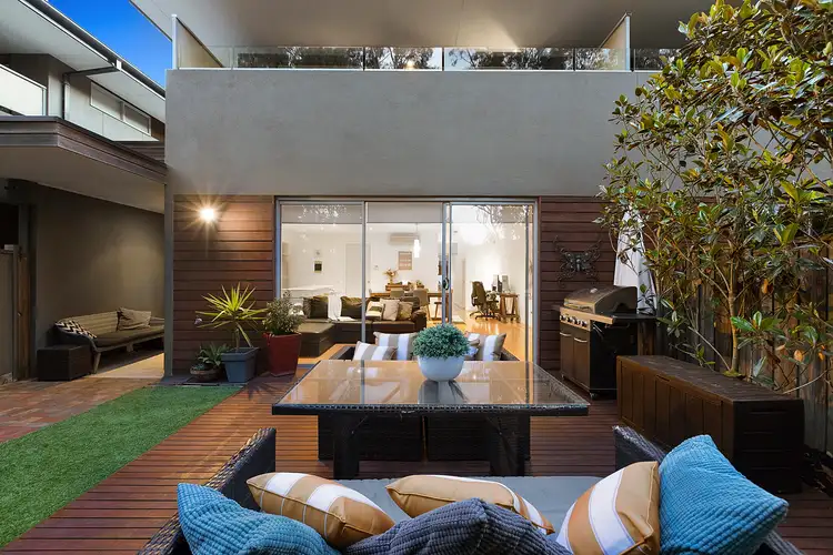 34/2 Barton Drive, Sandhurst VIC 3977