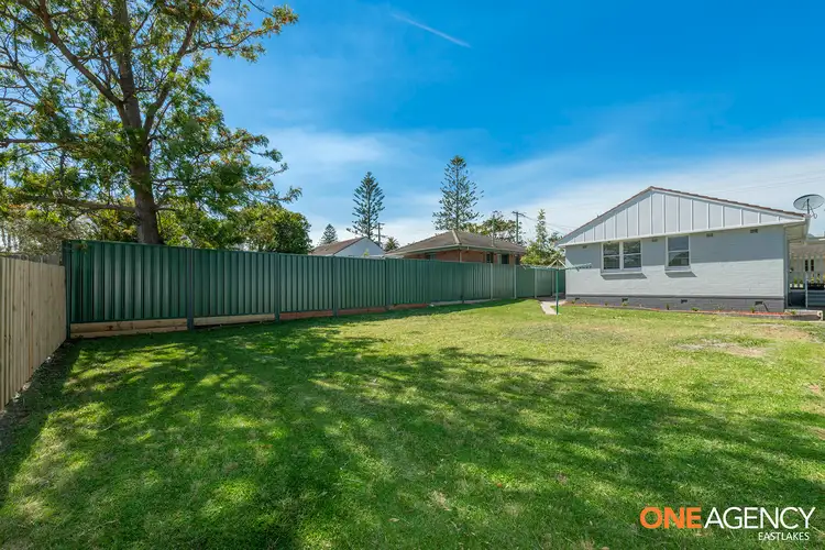 15 Phillip Street, Caves Beach NSW 2281