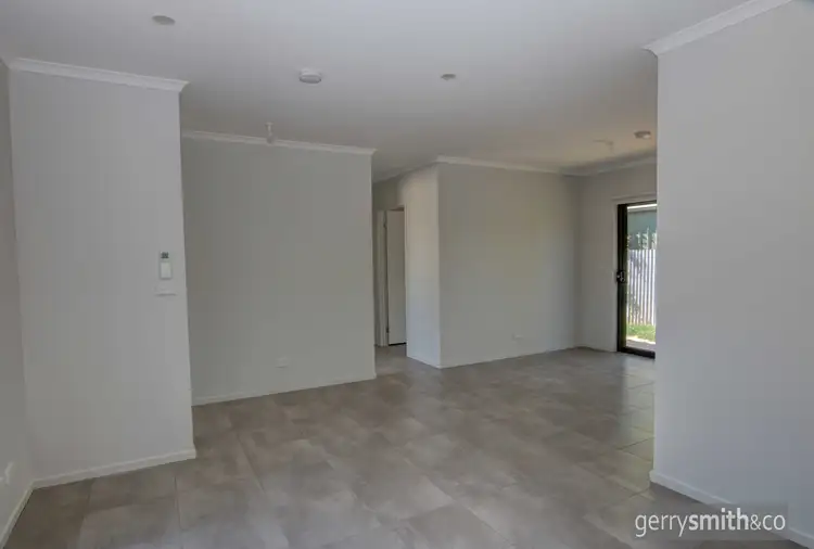 Fifth view of Homely house listing, 1/114 Bennett Road, Horsham VIC 3400