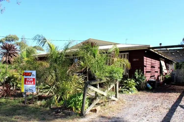 15 TAMARAMA CLOSE, Tarwin Lower VIC 3956