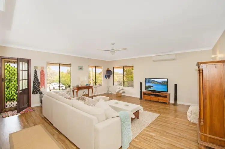20 Hope St, York WA 6302