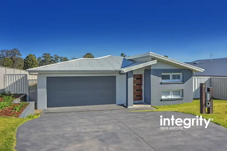 16 Jindalee Crescent, Nowra NSW 2541