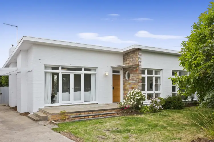 52 Sinclair Street