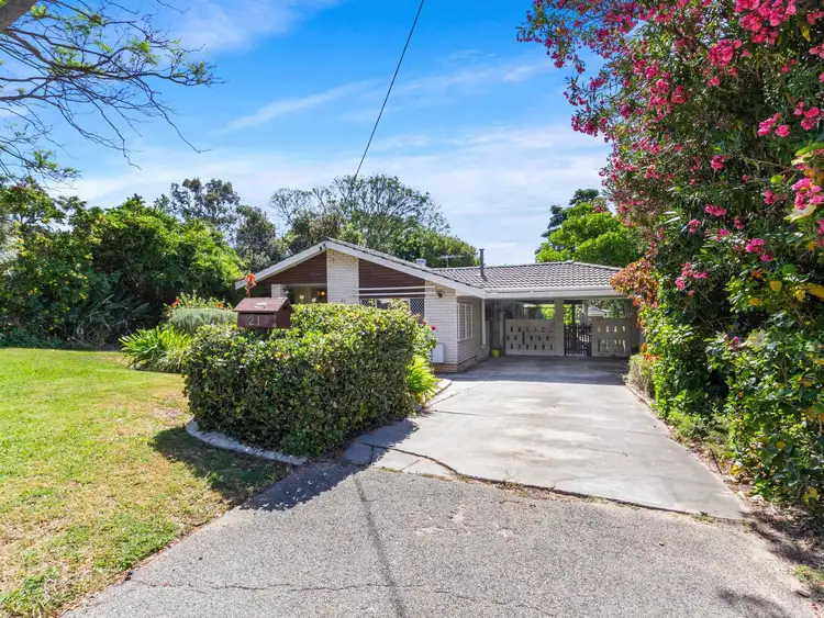 Third view of Homely house listing, 21 BOTTLEBRUSH DRIVE, Greenwood WA 6024