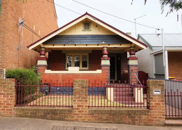 38 Auburn Street, Goulburn NSW 2580