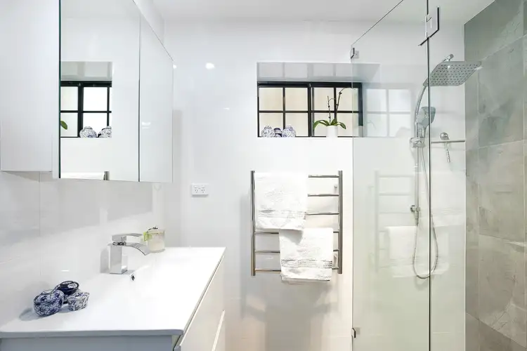 Fifth view of Homely apartment listing, 7/29 East Crescent Street, Mcmahons Point NSW 2060