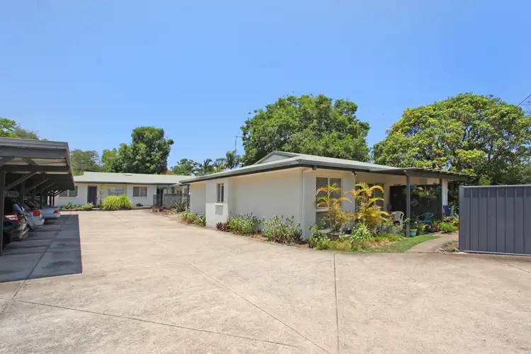 2/51 Arundell Avenue, Nambour QLD 4560