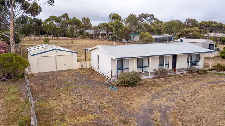 1 Harold Court, Little River VIC 3211