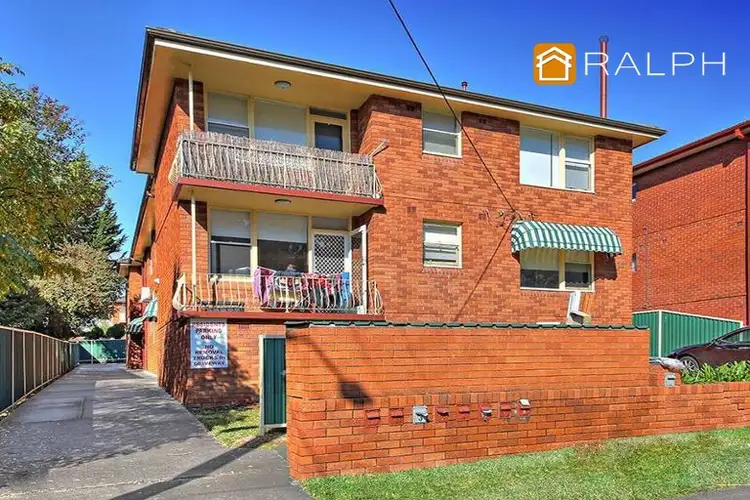72 Leylands Parade