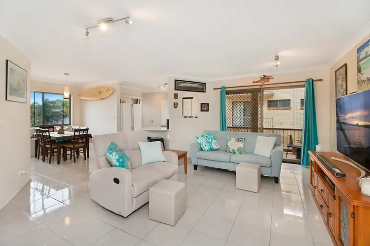 6/74 Coolangatta Road, Kirra QLD 4225
