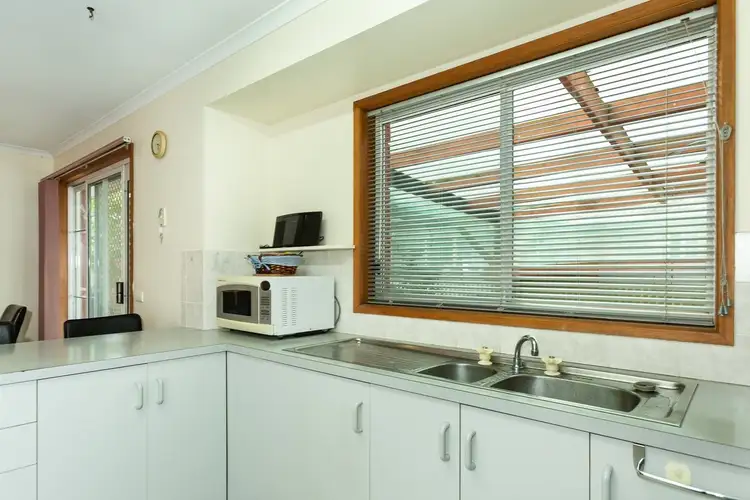 Fourth view of Homely unit listing, 2/436 Tumgarra Place, Lavington NSW 2641