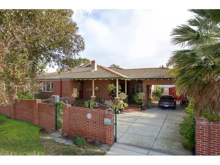 Main view of Homely house listing, 2 Discovery Drive, Thornlie WA 6108