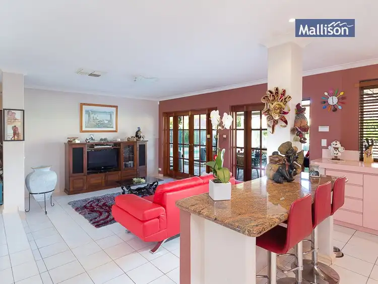 Sixth view of Homely house listing, 5 Wisteria Place, Thornlie WA 6108