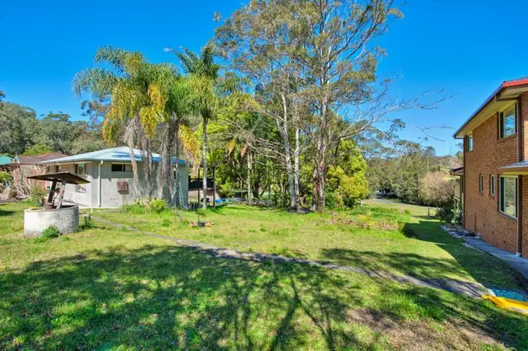 113 Humphreys Rd, Kincumber South NSW 2251
