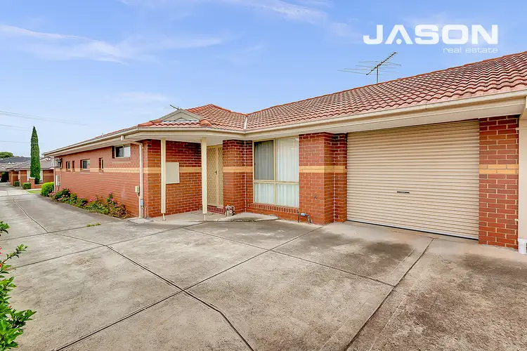 Main view of Homely unit listing, 2/38 Waratah Avenue, Tullamarine VIC 3043
