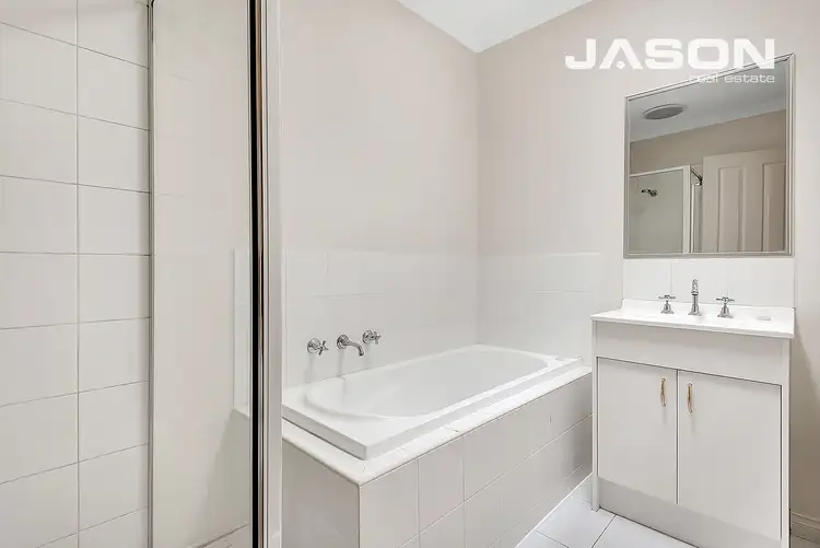 Sixth view of Homely unit listing, 2/38 Waratah Avenue, Tullamarine VIC 3043