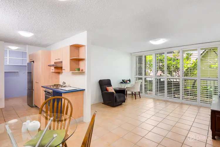 2/7 Jephson Street, Toowong QLD 4066
