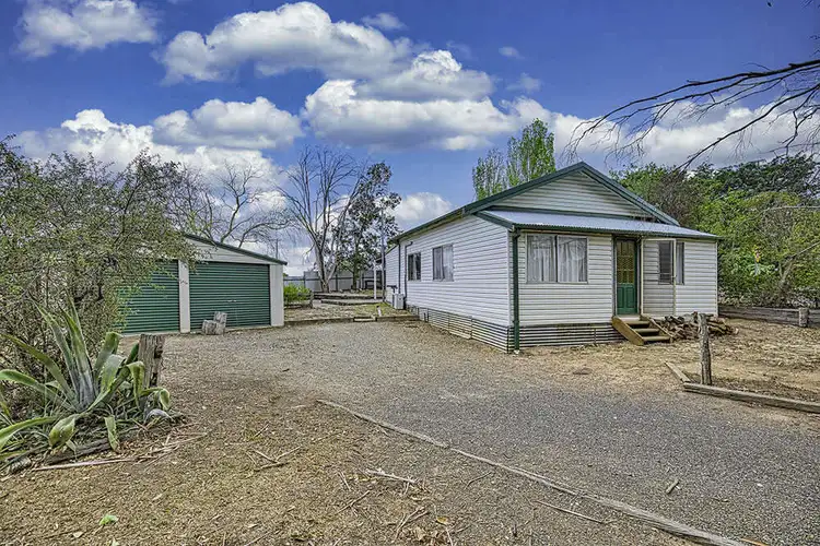 Second view of Homely house listing, 3 Grovenor Street, Gunning NSW 2581