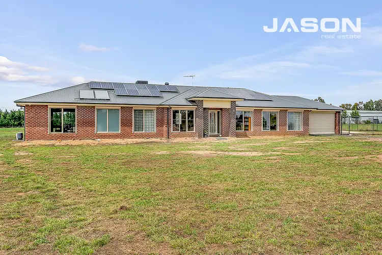 5 Billabong Close, Mickleham VIC 3064