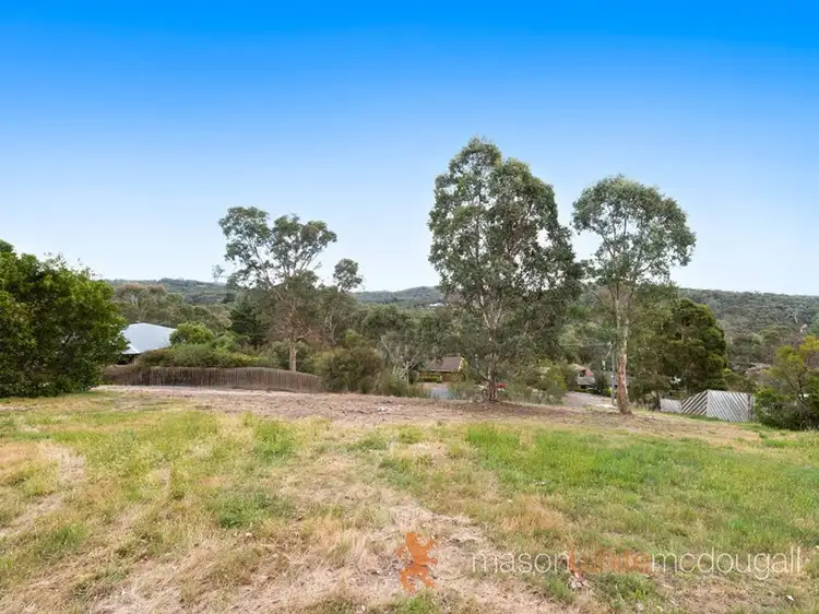 11 Pinnaroo Close, Hurstbridge VIC 3099