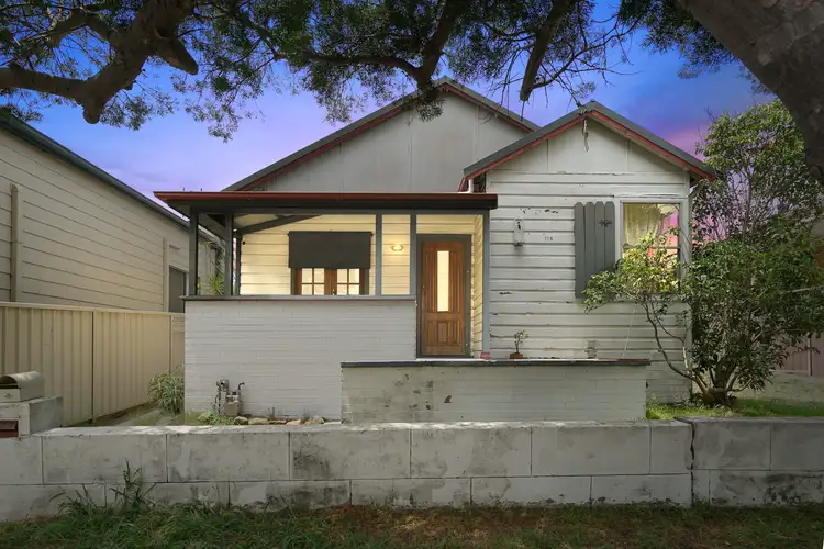 116 Douglas Street, Stockton NSW 2295