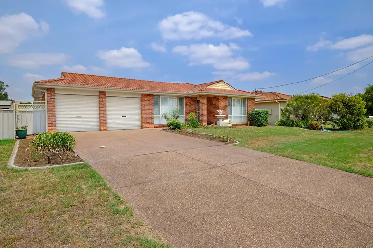 12 Dill Street, Kurri Kurri NSW 2327